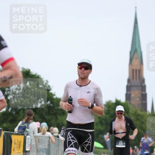 22.06.2025 - Viking Triathlon H.Heesch http://msf.ph/oto/8104677 22.06.2025 13:41:36 Laufen 40, 135, 199, 448, 510, 536 meine-sportfotos.de