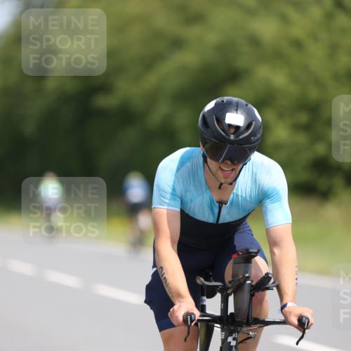 22.06.2025 - Viking Triathlon Yannick Fuchs http://msf.ph/oto/8104719 22.06.2025 12:08:15 Radfahren 29, 34, 46, 144, 164, 228, 297, 321, 451, 633 meine-sportfotos.de