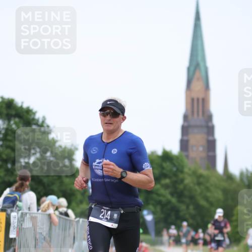 22.06.2025 - Viking Triathlon H.Heesch http://msf.ph/oto/8104784 22.06.2025 13:41:56 Laufen 214 meine-sportfotos.de