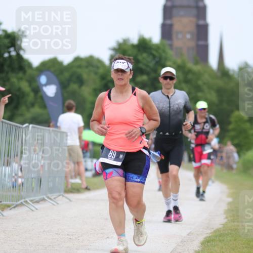 22.06.2025 - Viking Triathlon H.Heesch http://msf.ph/oto/8104814 22.06.2025 13:42:10 Laufen 89, 132, 251, 282, 326 meine-sportfotos.de
