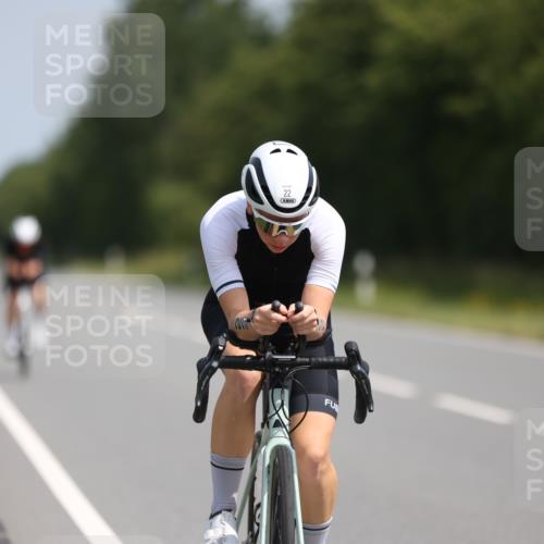 22.06.2025 - Viking Triathlon Yannick Fuchs http://msf.ph/oto/8104822 22.06.2025 11:28:27 Radfahren 22, 211, 269, 476 meine-sportfotos.de