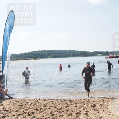 22.06.2025 - Viking Triathlon MichiJ http://msf.ph/oto/8104865 22.06.2025 10:48:03 Schwimmen 37, 190, 223, 364 meine-sportfotos.de