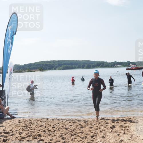 22.06.2025 - Viking Triathlon MichiJ http://msf.ph/oto/8104880 22.06.2025 10:48:04 Schwimmen 37, 190, 364 meine-sportfotos.de