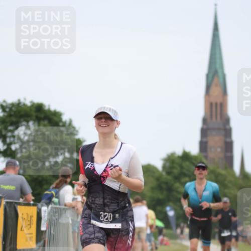 22.06.2025 - Viking Triathlon H.Heesch http://msf.ph/oto/8104935 22.06.2025 13:42:23 Laufen 83, 209, 316, 320, 493, 621 meine-sportfotos.de