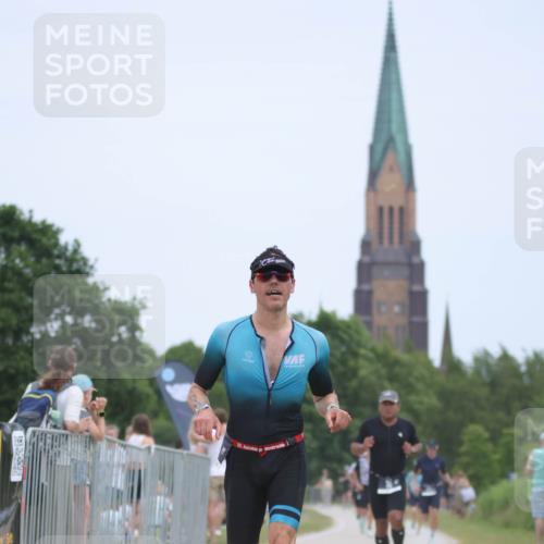 22.06.2025 - Viking Triathlon H.Heesch http://msf.ph/oto/8104962 22.06.2025 13:42:25 Laufen 83, 209, 316, 320 meine-sportfotos.de