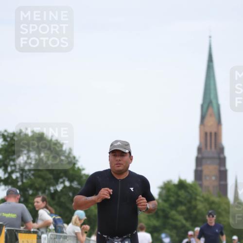 22.06.2025 - Viking Triathlon H.Heesch http://msf.ph/oto/8104996 22.06.2025 13:42:30 Laufen 83, 316, 323 meine-sportfotos.de