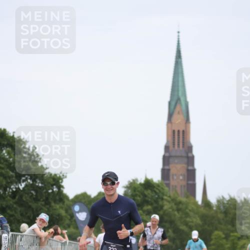 22.06.2025 - Viking Triathlon H.Heesch http://msf.ph/oto/8105015 22.06.2025 13:42:32 Laufen 83, 146, 323 meine-sportfotos.de