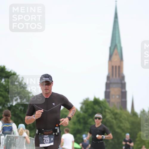 22.06.2025 - Viking Triathlon H.Heesch http://msf.ph/oto/8105083 22.06.2025 13:42:47 Laufen 219, 278 meine-sportfotos.de