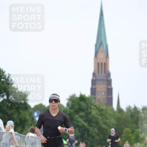22.06.2025 - Viking Triathlon H.Heesch http://msf.ph/oto/8105089 22.06.2025 13:42:49 Laufen 219, 278 meine-sportfotos.de