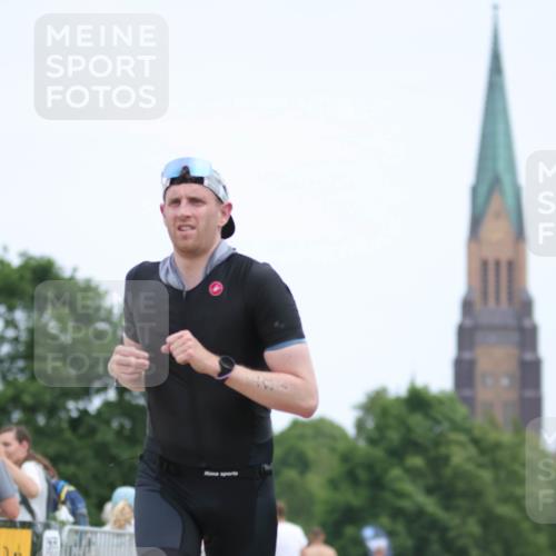 22.06.2025 - Viking Triathlon H.Heesch http://msf.ph/oto/8105105 22.06.2025 13:42:59 Laufen 187 meine-sportfotos.de