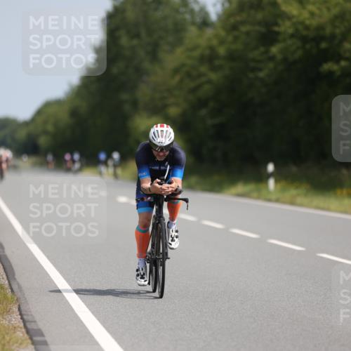 22.06.2025 - Viking Triathlon Yannick Fuchs http://msf.ph/oto/8105119 22.06.2025 11:29:09 Radfahren 14, 152, 310, 394 meine-sportfotos.de