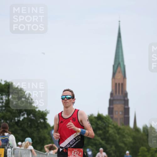 22.06.2025 - Viking Triathlon H.Heesch http://msf.ph/oto/8105124 22.06.2025 13:43:17 Laufen 642 meine-sportfotos.de