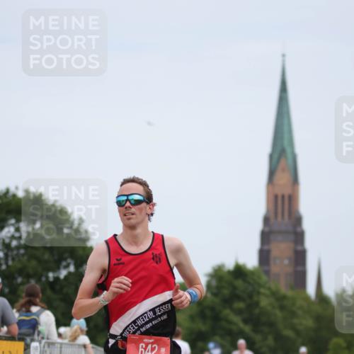 22.06.2025 - Viking Triathlon H.Heesch http://msf.ph/oto/8105137 22.06.2025 13:43:17 Laufen 642 meine-sportfotos.de