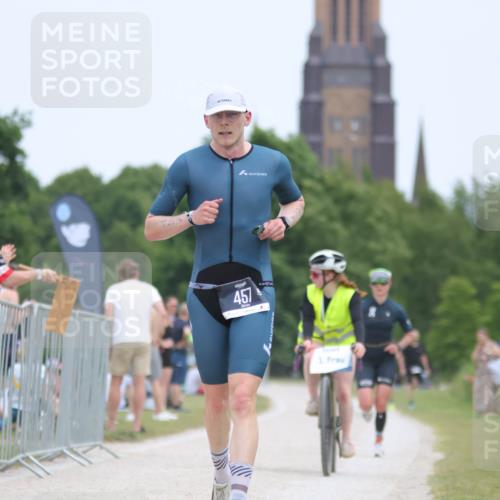 22.06.2025 - Viking Triathlon H.Heesch http://msf.ph/oto/8105166 22.06.2025 13:43:29 Laufen 15, 457, 556 meine-sportfotos.de