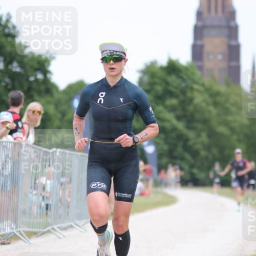 22.06.2025 - Viking Triathlon H.Heesch http://msf.ph/oto/8105194 22.06.2025 13:43:34 Laufen 15, 457 meine-sportfotos.de