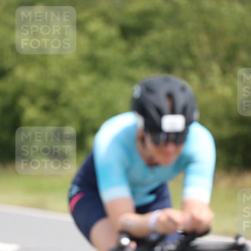 22.06.2025 - Viking Triathlon Yannick Fuchs http://msf.ph/oto/8105255 22.06.2025 12:09:42 Radfahren 310, 402, 422, 495, 605 meine-sportfotos.de