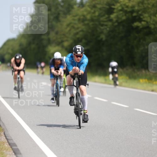 22.06.2025 - Viking Triathlon Yannick Fuchs http://msf.ph/oto/8105269 22.06.2025 12:09:58 Radfahren 298, 313, 341, 366, 386, 437, 542 meine-sportfotos.de