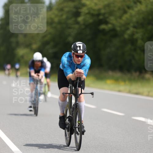 22.06.2025 - Viking Triathlon Yannick Fuchs http://msf.ph/oto/8105288 22.06.2025 12:09:58 Radfahren 298, 313, 341, 366, 386, 437, 542 meine-sportfotos.de
