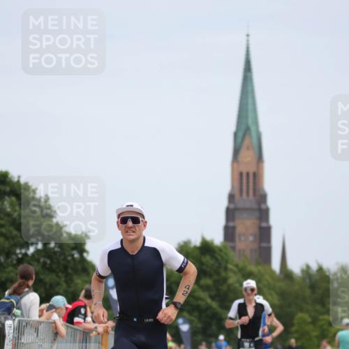 22.06.2025 - Viking Triathlon H.Heesch http://msf.ph/oto/8105322 22.06.2025 13:44:14 Laufen 42, 101, 611 meine-sportfotos.de