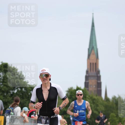 22.06.2025 - Viking Triathlon H.Heesch http://msf.ph/oto/8105328 22.06.2025 13:44:17 Laufen 42, 101, 611 meine-sportfotos.de