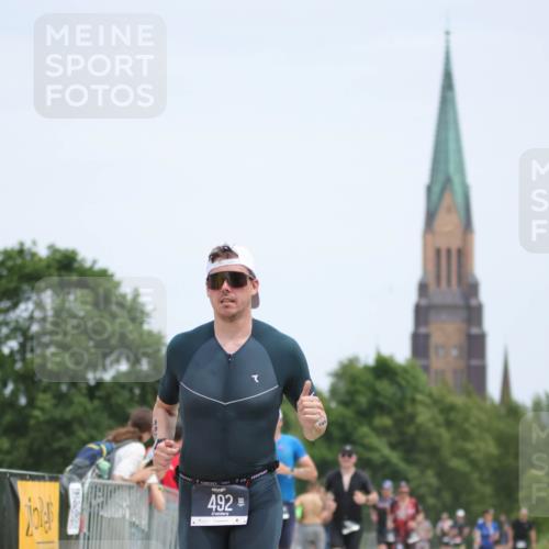 22.06.2025 - Viking Triathlon H.Heesch http://msf.ph/oto/8105382 22.06.2025 13:44:32 Laufen 103, 216, 492 meine-sportfotos.de
