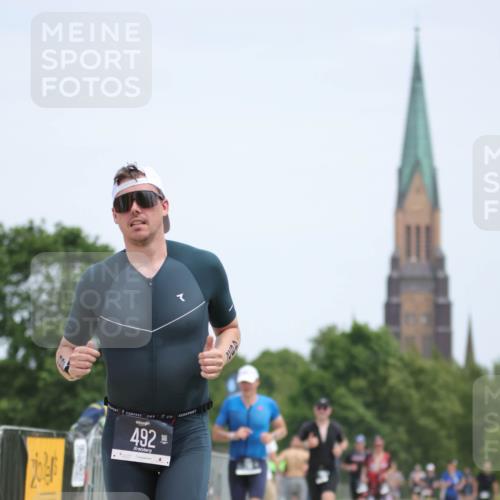 22.06.2025 - Viking Triathlon H.Heesch http://msf.ph/oto/8105394 22.06.2025 13:44:32 Laufen 103, 216, 492 meine-sportfotos.de