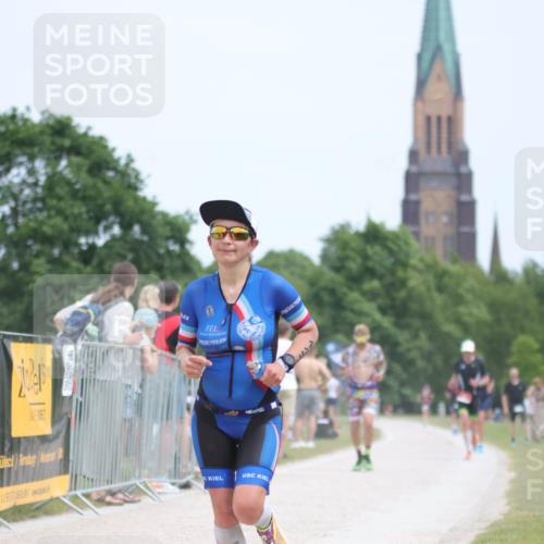 22.06.2025 - Viking Triathlon H.Heesch http://msf.ph/oto/8105419 22.06.2025 13:44:44 Laufen 103, 137, 410, 506, 517 meine-sportfotos.de
