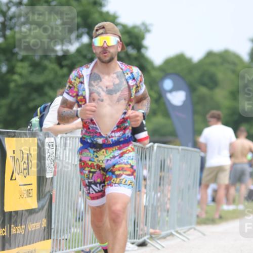 22.06.2025 - Viking Triathlon H.Heesch http://msf.ph/oto/8105435 22.06.2025 13:44:49 Laufen 137, 301, 517, 610 meine-sportfotos.de