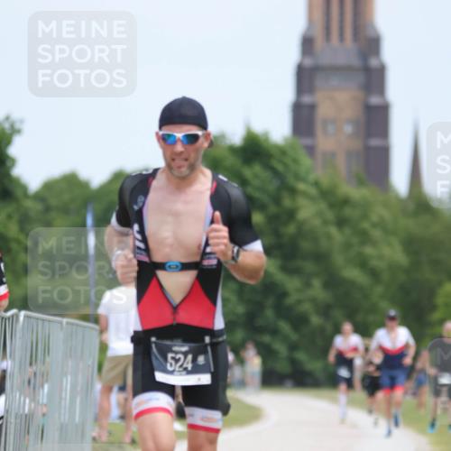 22.06.2025 - Viking Triathlon H.Heesch http://msf.ph/oto/8105502 22.06.2025 13:45:10 Laufen 53, 524 meine-sportfotos.de