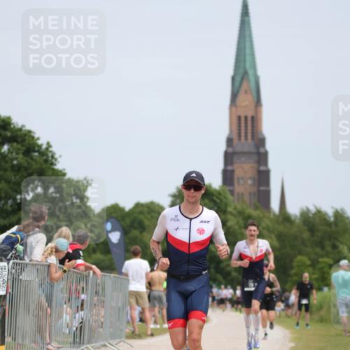 22.06.2025 - Viking Triathlon H.Heesch http://msf.ph/oto/8105512 22.06.2025 13:45:20 Laufen 178, 196 meine-sportfotos.de