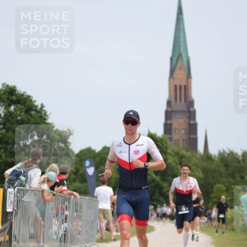 22.06.2025 - Viking Triathlon H.Heesch http://msf.ph/oto/8105516 22.06.2025 13:45:21 Laufen 178, 196 meine-sportfotos.de