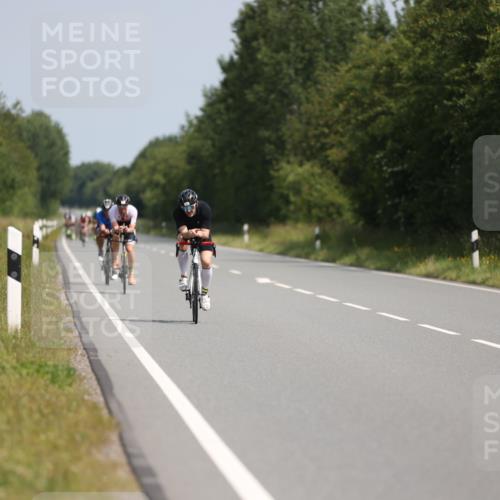 22.06.2025 - Viking Triathlon Yannick Fuchs http://msf.ph/oto/8105552 22.06.2025 11:29:55 Radfahren 72, 131, 150, 153, 270, 370, 553 meine-sportfotos.de