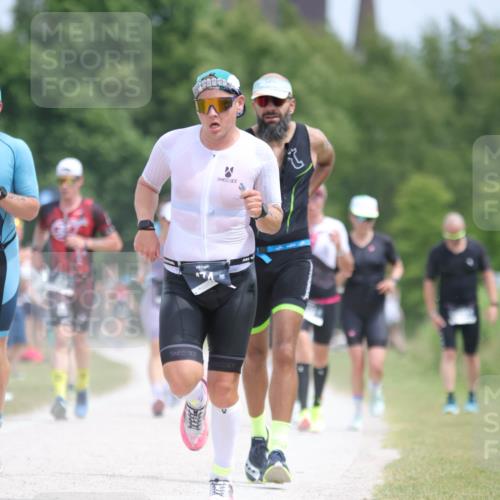 22.06.2025 - Viking Triathlon H.Heesch http://msf.ph/oto/8105558 22.06.2025 13:45:49 Laufen 84, 124, 273, 474 meine-sportfotos.de