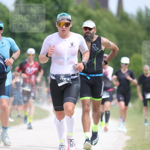 22.06.2025 - Viking Triathlon H.Heesch http://msf.ph/oto/8105567 22.06.2025 13:45:50 Laufen 84, 124, 149, 273, 474 meine-sportfotos.de
