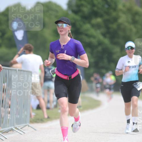 22.06.2025 - Viking Triathlon H.Heesch http://msf.ph/oto/8105610 22.06.2025 13:46:08 Laufen 256, 299 meine-sportfotos.de