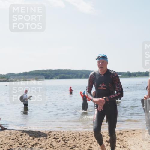 22.06.2025 - Viking Triathlon MichiJ http://msf.ph/oto/8105650 22.06.2025 10:51:09 Schwimmen 308, 436, 484 meine-sportfotos.de