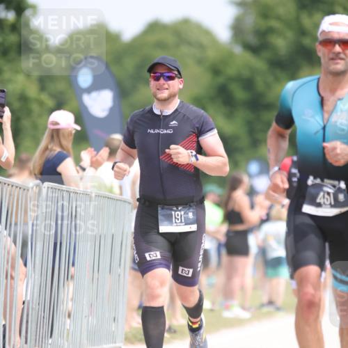 22.06.2025 - Viking Triathlon H.Heesch http://msf.ph/oto/8105653 22.06.2025 13:46:39 Laufen 43, 100, 191, 418, 451, 535 meine-sportfotos.de