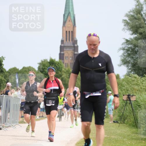 22.06.2025 - Viking Triathlon H.Heesch http://msf.ph/oto/8105670 22.06.2025 13:46:44 Laufen 4, 100, 131, 191, 255, 439, 451, 535 meine-sportfotos.de