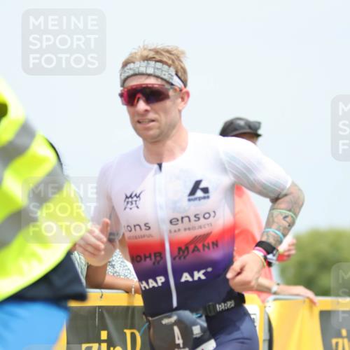 22.06.2025 - Viking Triathlon H.Heesch http://msf.ph/oto/8105679 22.06.2025 13:46:52 Laufen 4, 19, 131, 255, 330, 439 meine-sportfotos.de
