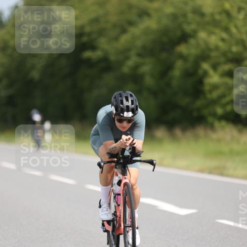 22.06.2025 - Viking Triathlon Yannick Fuchs http://msf.ph/oto/8105727 22.06.2025 12:10:44 Radfahren 23, 106, 116, 247, 248 meine-sportfotos.de