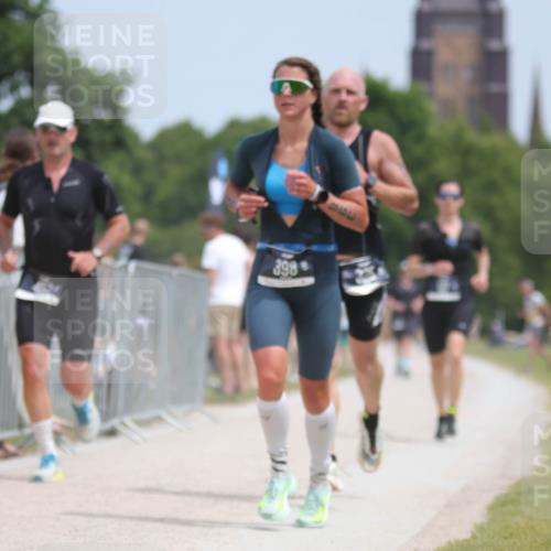 22.06.2025 - Viking Triathlon H.Heesch http://msf.ph/oto/8105749 22.06.2025 13:47:11 Laufen 88, 127, 325, 378, 398, 412, 452, 455 meine-sportfotos.de