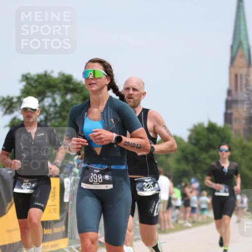 22.06.2025 - Viking Triathlon H.Heesch http://msf.ph/oto/8105760 22.06.2025 13:47:13 Laufen 127, 325, 378, 398, 452, 455 meine-sportfotos.de