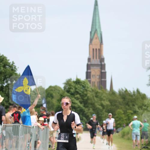 22.06.2025 - Viking Triathlon H.Heesch http://msf.ph/oto/8105773 22.06.2025 14:08:50 Laufen 22, 87 meine-sportfotos.de