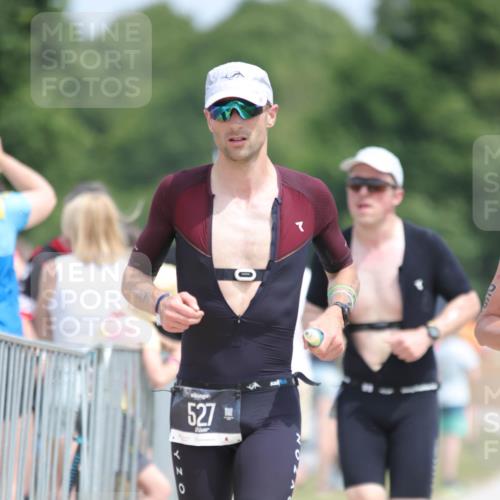 22.06.2025 - Viking Triathlon H.Heesch http://msf.ph/oto/8105831 22.06.2025 14:09:01 Laufen 87, 267, 297, 331, 527, 555 meine-sportfotos.de