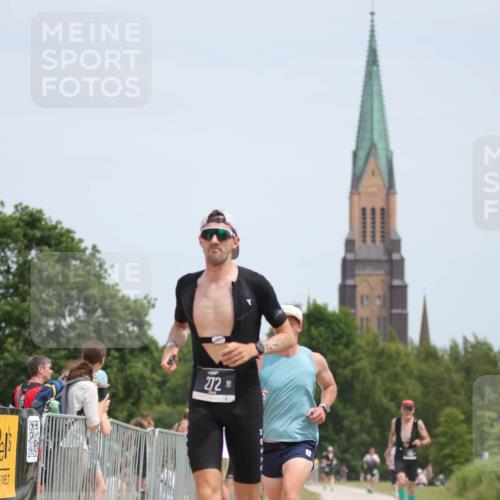 22.06.2025 - Viking Triathlon H.Heesch http://msf.ph/oto/8105852 22.06.2025 13:47:38 Laufen 233, 272, 617 meine-sportfotos.de