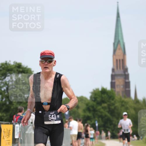 22.06.2025 - Viking Triathlon H.Heesch http://msf.ph/oto/8105854 22.06.2025 13:47:47 Laufen 401, 543 meine-sportfotos.de