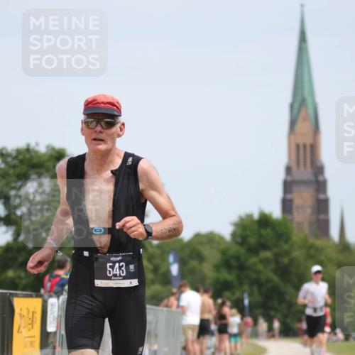 22.06.2025 - Viking Triathlon H.Heesch http://msf.ph/oto/8105859 22.06.2025 13:47:47 Laufen 401, 543 meine-sportfotos.de