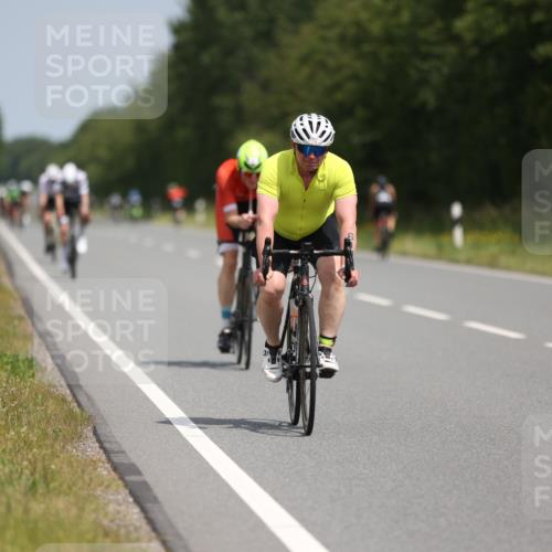 22.06.2025 - Viking Triathlon Yannick Fuchs http://msf.ph/oto/8105874 22.06.2025 12:11:05 Radfahren 107, 189, 292, 618, 643, 658 meine-sportfotos.de
