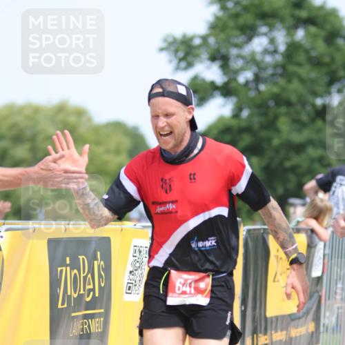 22.06.2025 - Viking Triathlon H.Heesch http://msf.ph/oto/8105932 22.06.2025 14:09:32 Laufen 361, 494, 553, 641 meine-sportfotos.de
