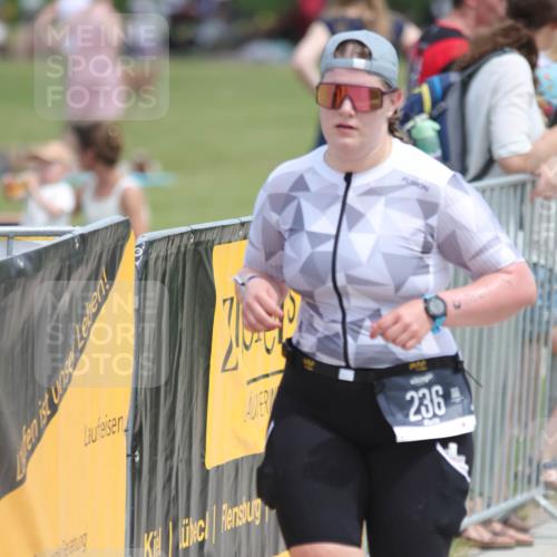 22.06.2025 - Viking Triathlon H.Heesch http://msf.ph/oto/8105974 22.06.2025 13:49:19 Laufen 236, 368, 395, 636 meine-sportfotos.de